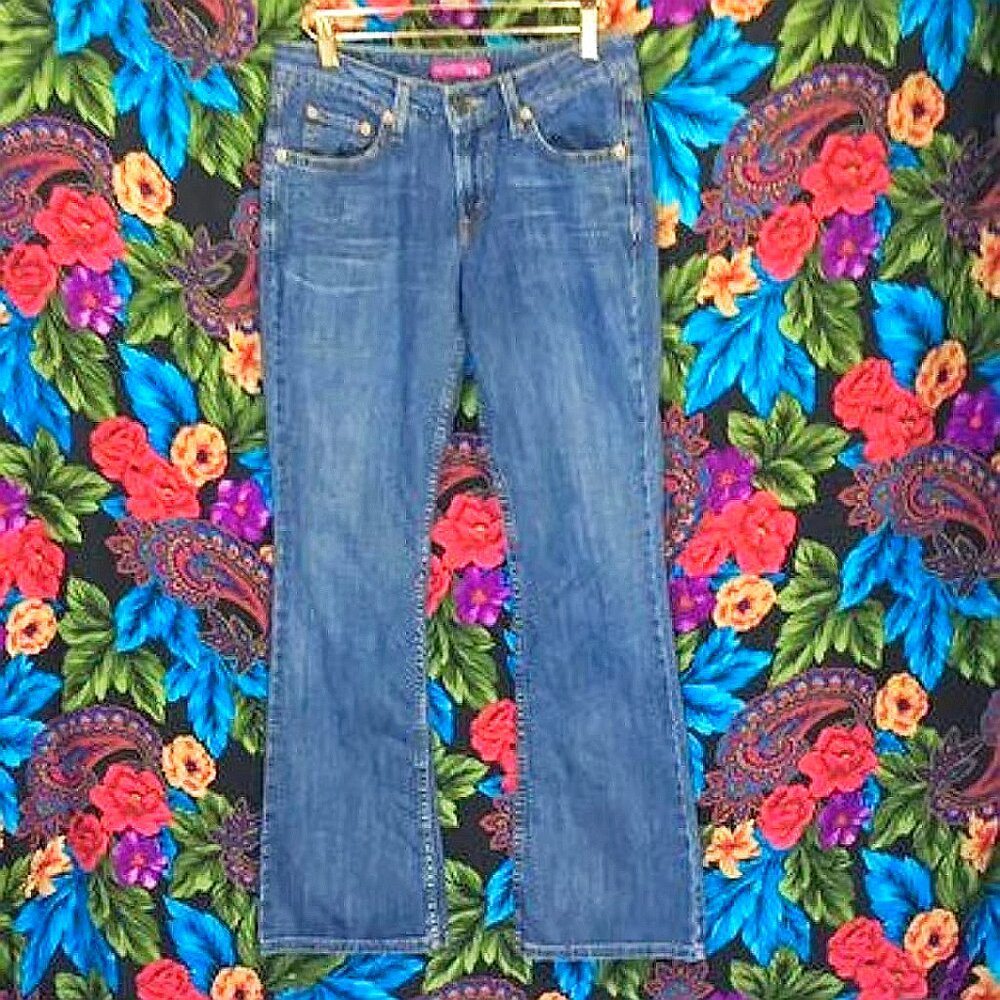 WOMEN'S LEVIS JEANS ** 518 LOW BOOTCUT BLUE JEAN WOMENS SIZE 5M DENIM PANTS LEVI